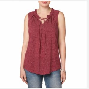 Womans XL Sleeveless Blouse Top